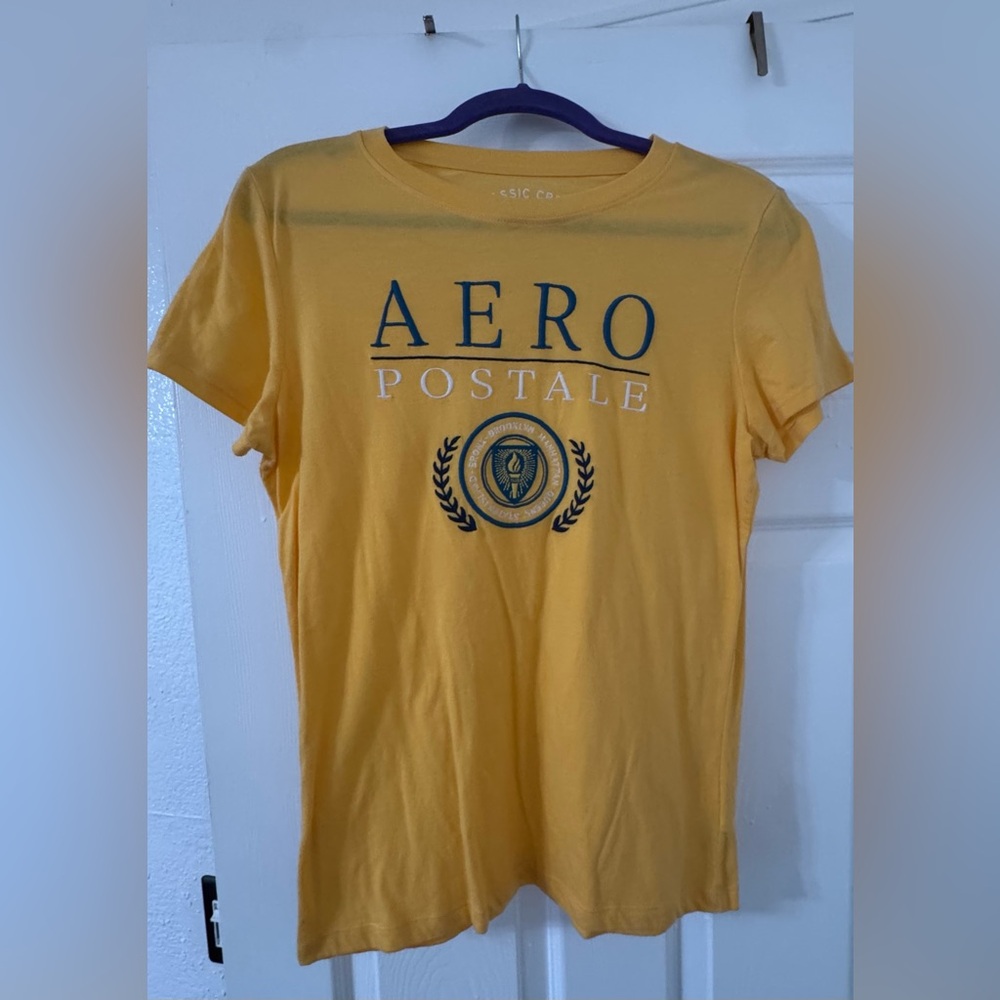 Aeropostale Classic Crew Mustard Tee